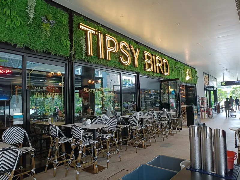 Tipsy Bird Gastrobar PLQ