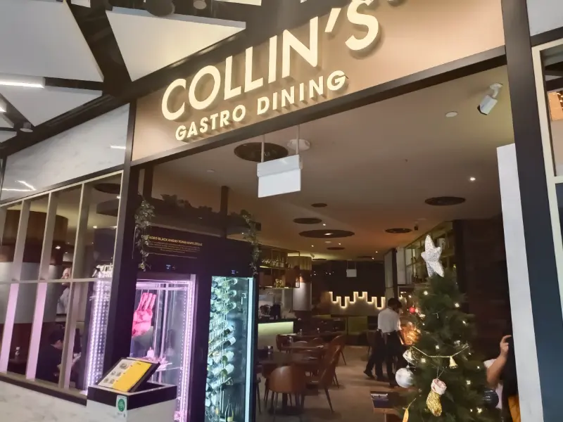 Collins Bistro Dining PLQ Mall