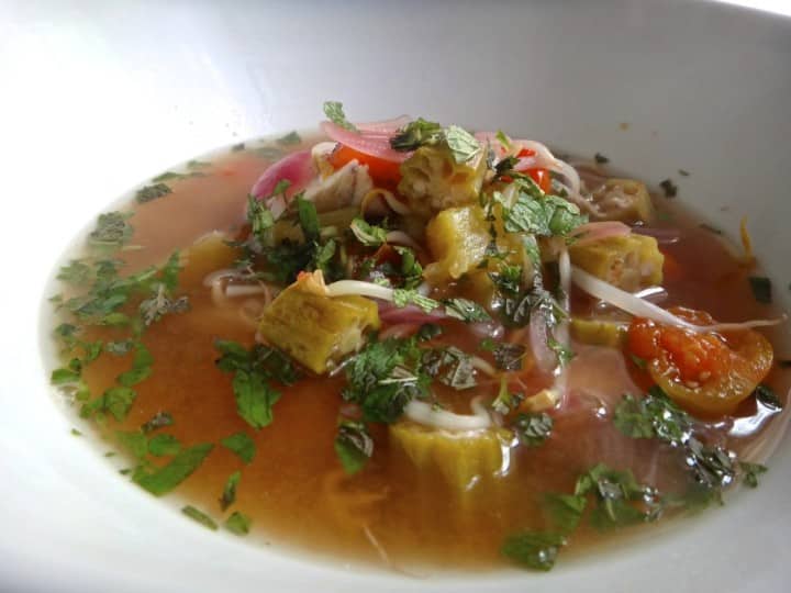 DSC02125 e1408891074399 The Best Sour Fish Soup Recipe