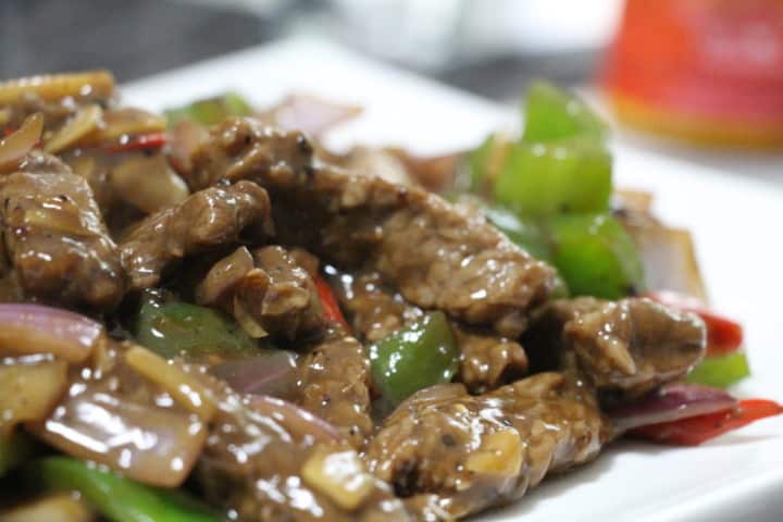 Black pepper beef