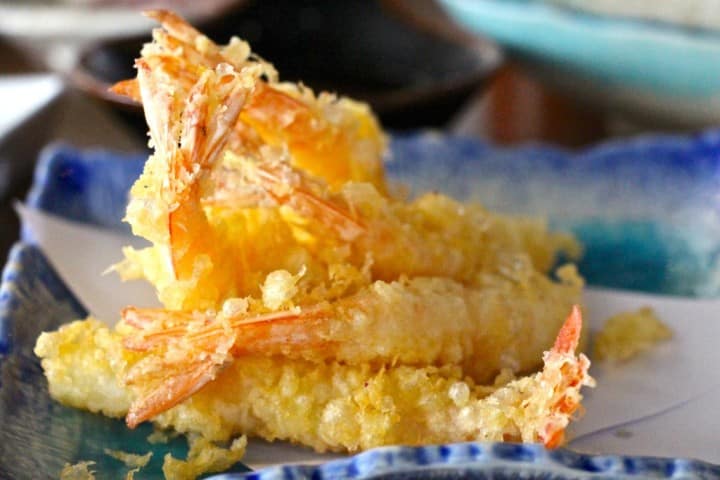 Now comes the prawn tempura. Very very nice. So sweet, so light, so crispy and with the radish dip - perfect partners.