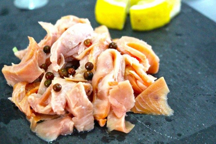 Smoked salmon with lemon and pink peppercorn