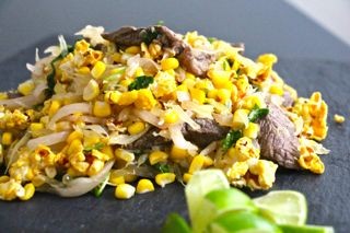 Asian beef and popcorn salad