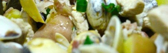 Clam, chicken, bacon and potato stew