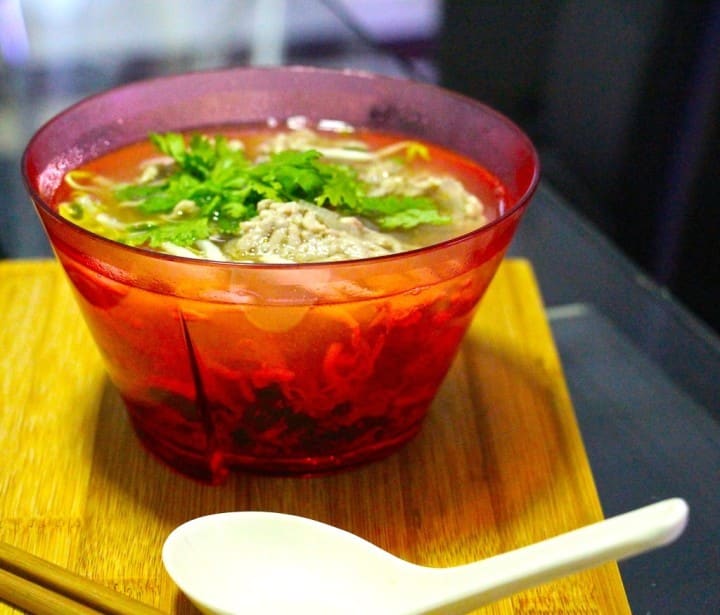Dtom Jiw Gai - Thai hot, sour, salty, sweet soup 