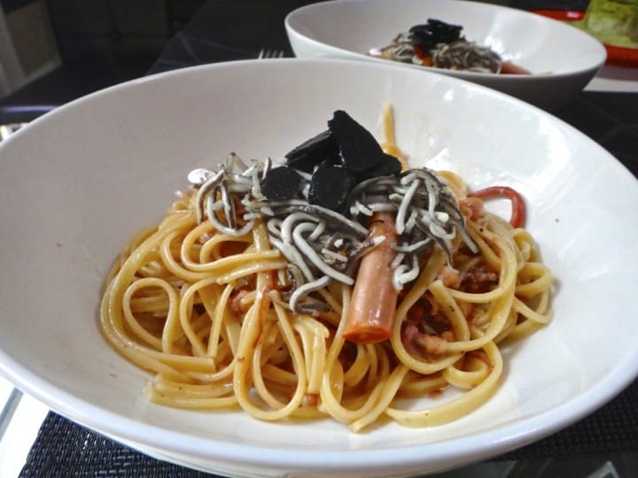 Octopus & Elver, truffle linguine