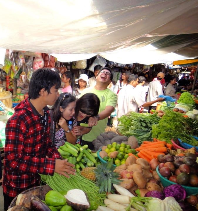 Cambodia, of markets and insects