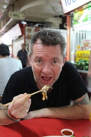 Angmo Eating Oyster Omelette | Wet Markets | Singapore | Oyster Omelette | Eating Oysters