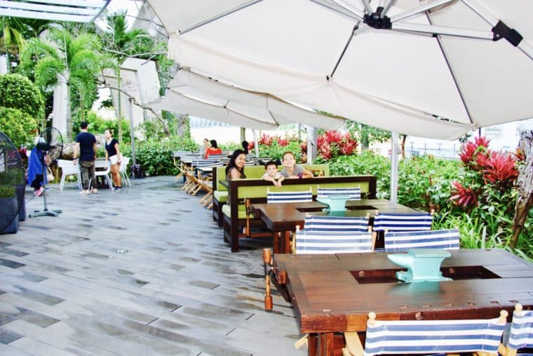 Kontiki Restaurant, Passion Wave @ Marina Bay