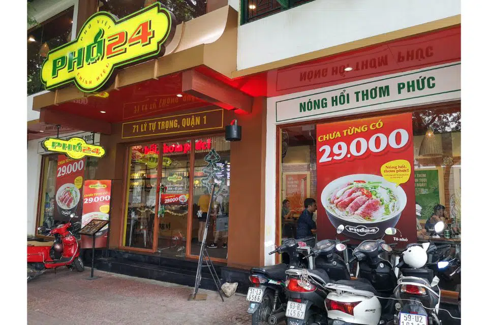 Pho 24 Ho Chi Minh - Best Pho Bo In Vietnam