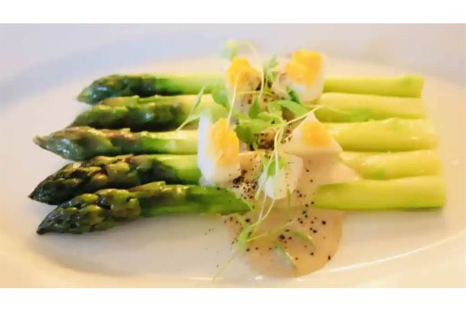 english house asparagus with truffles English House Review: Marco Pierre White