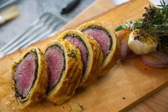 Best Beef Wellington Recipe: Better Than Chef Ramsay 2024