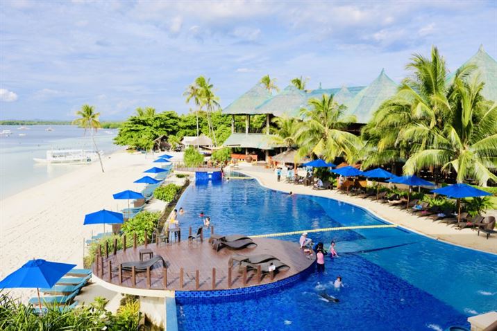 the bellevue resort, bohol restaurants