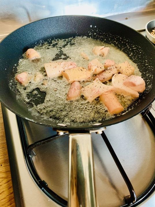 As I said above. Have a look at them shrinking down and melting in the hot butter. That hot butter is now infused with the beefy butter of the marrow – and in a minute we’re going to soak. all that up in the breadcrumbs. I shit you not. Hell yes!!!