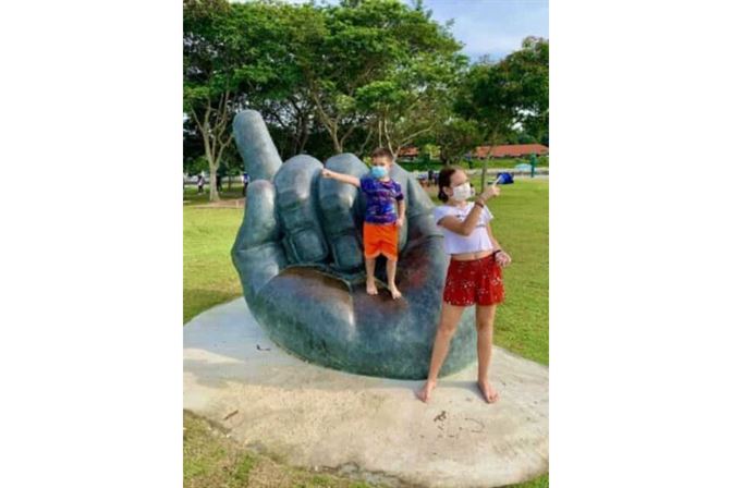 the finger at changi beach