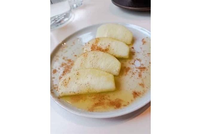 Apple-Slices-dowsed-in-syrup-and-dusted-with-Cinnamon Blu Kouzina Review (Siglap)