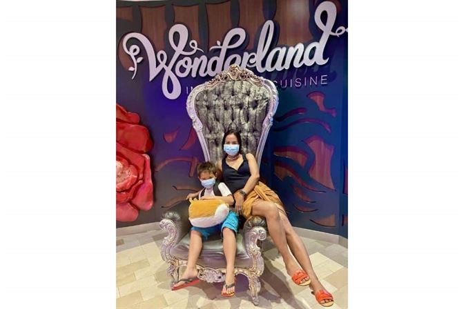 Wonderland exterior chair