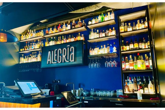 Alegria Singapore Bar