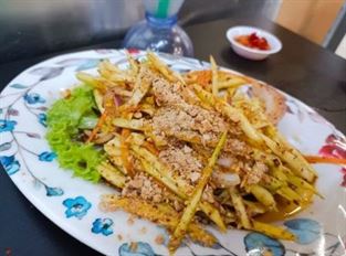 Thai Mango Salad