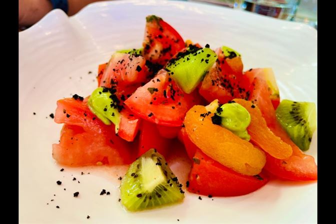 The Winery Heirloom Tomato Salad The Winery Siglap Wine Bar: New Lunch Menu for 2023