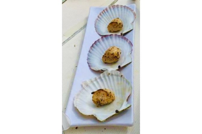 ChillaxBBQ Knibbs Anniversary cooked Japanese scallops Exquisite BBQ on a yacht | ChillaxBBQ 2023