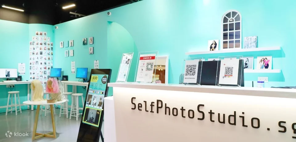 Self-Photo Studio Experience in Singapore