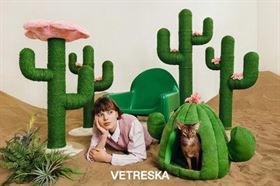 Photo: VETRESKA Oasis Cactus Pet Supplies (PRNewsfoto/VETRESKA)