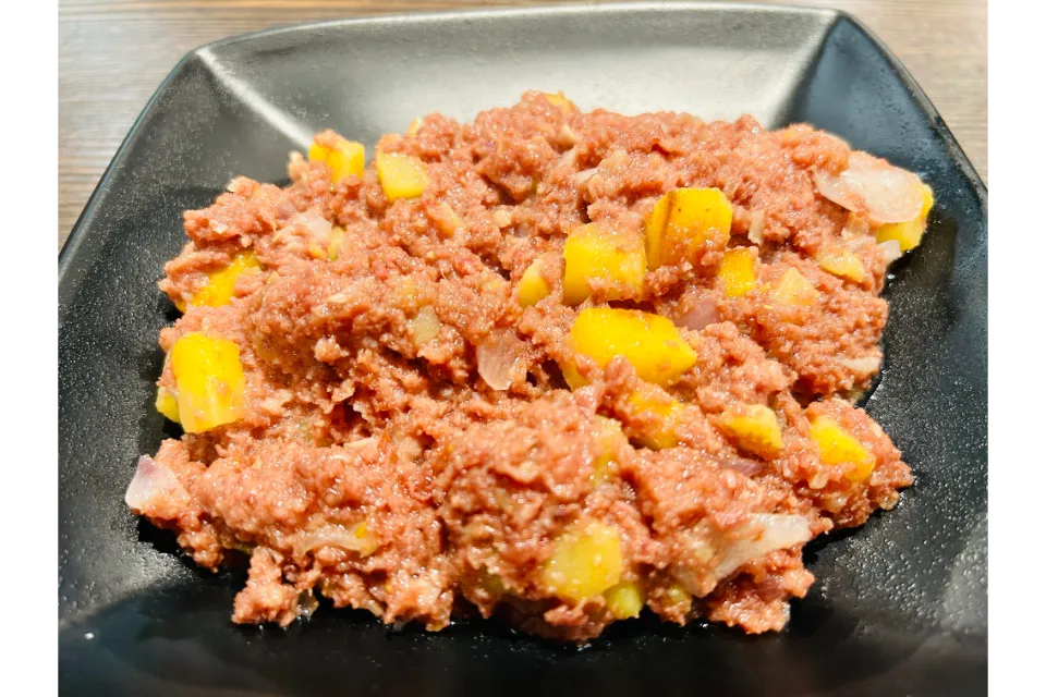 Lola J Kusinang Pinoy Restaurant corned beef with potatoes