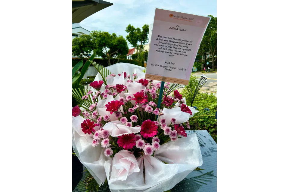 merry-go-round wine and whisky bar flowers