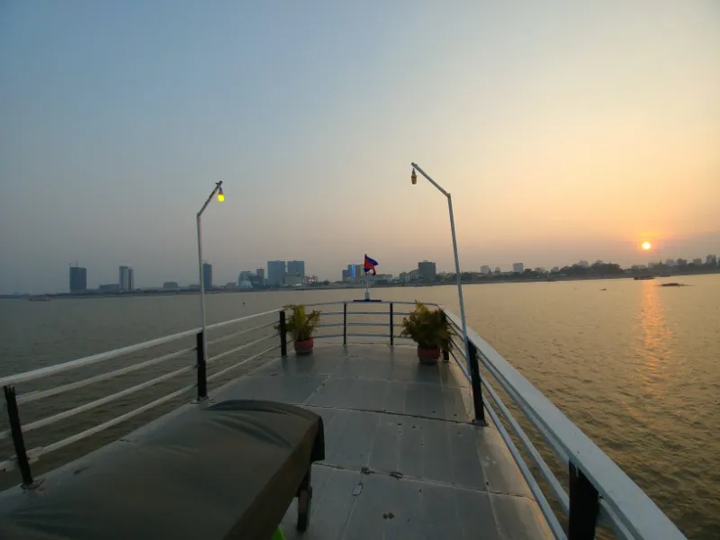 A boat trip along the mighty Mekong and Tonle Sap rivers is also a must