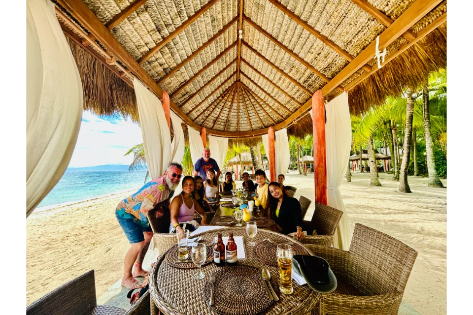 coco grove beach resort lunch on the beach