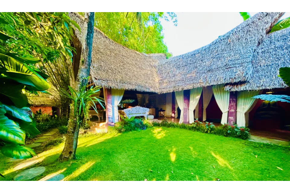 coco grove beach resort spa gardens