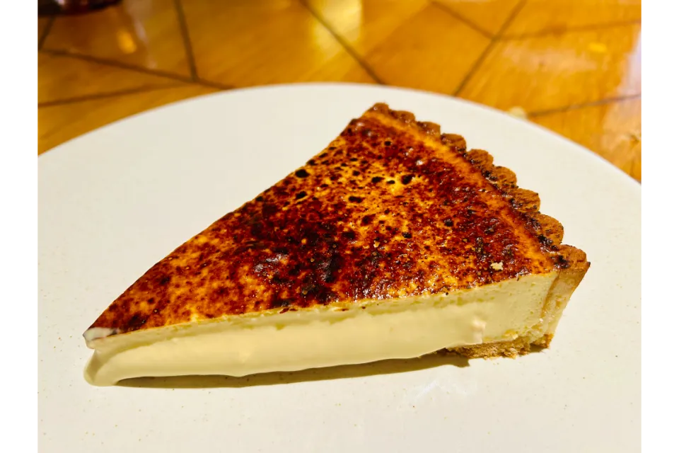 olivia restaurant and lounge cheesecake