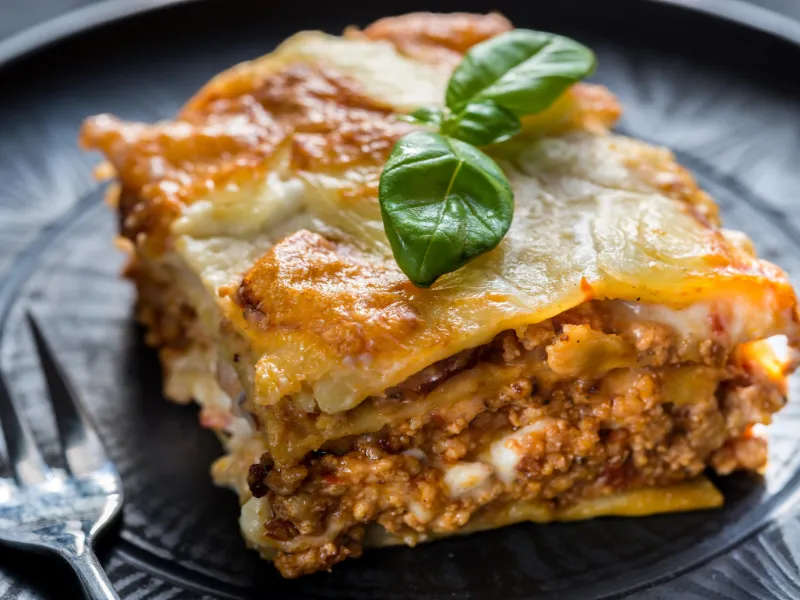 Lasagna Indulge in La Dolce Vita! Discover the Top 10 Italian Main Course Meals That Will Change Your Life!