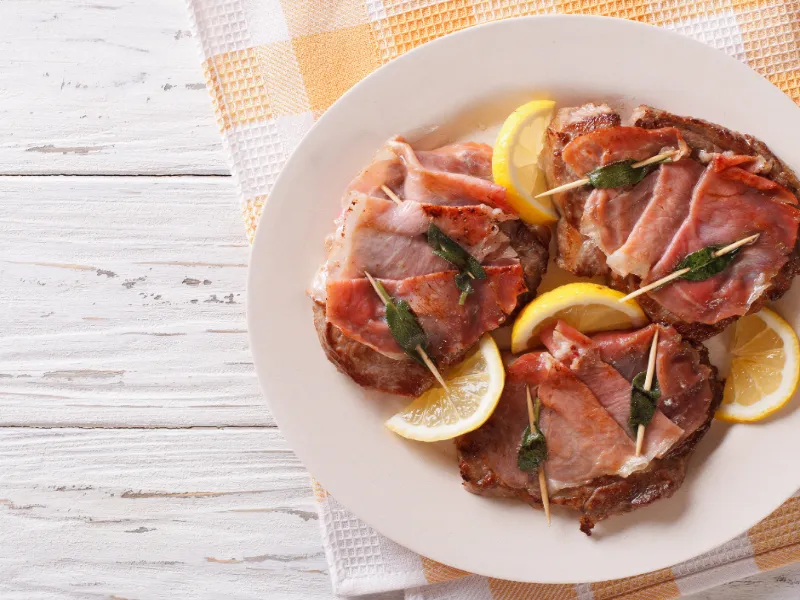 Saltimbocca Indulge in La Dolce Vita! Discover the Top 10 Italian Main Course Meals That Will Change Your Life!