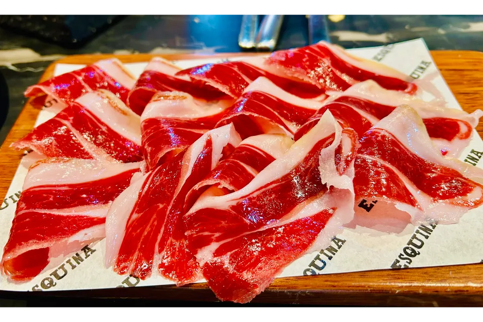 esquina restaurant iberico ham de bellota