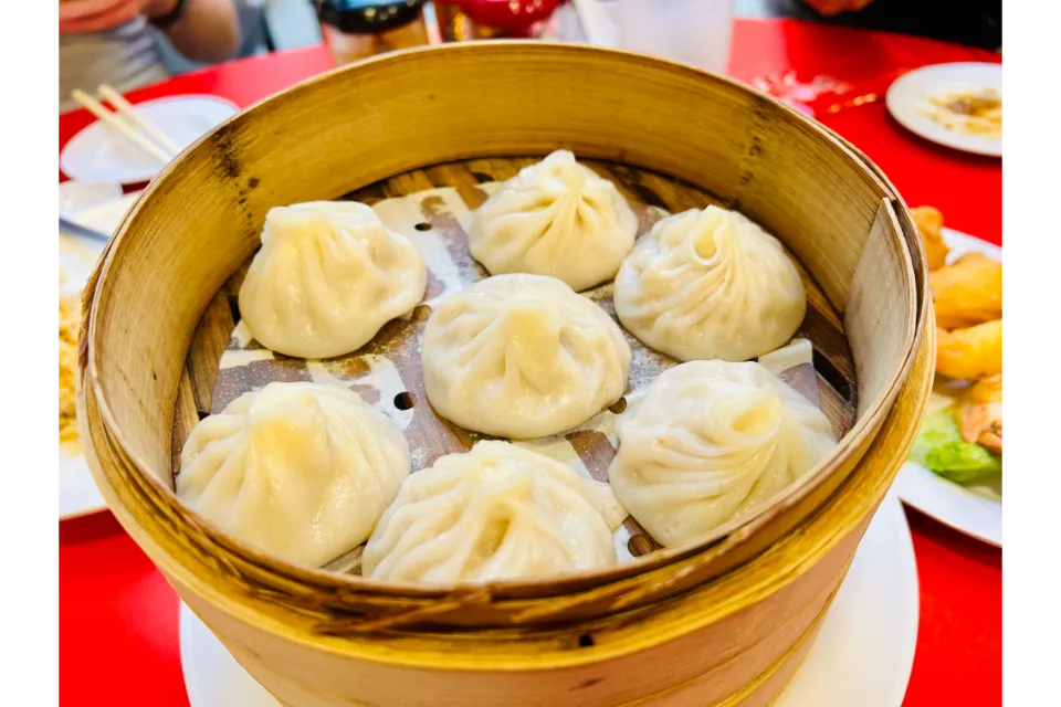 jin hua xiao chi xia long bao