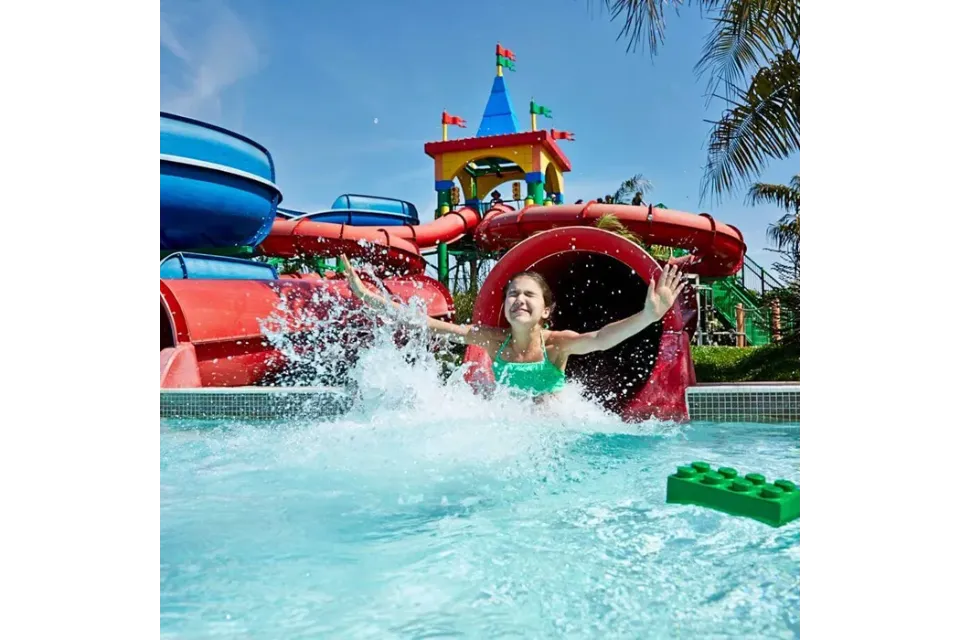 twin-chaser-legoland-water-park-malaysia