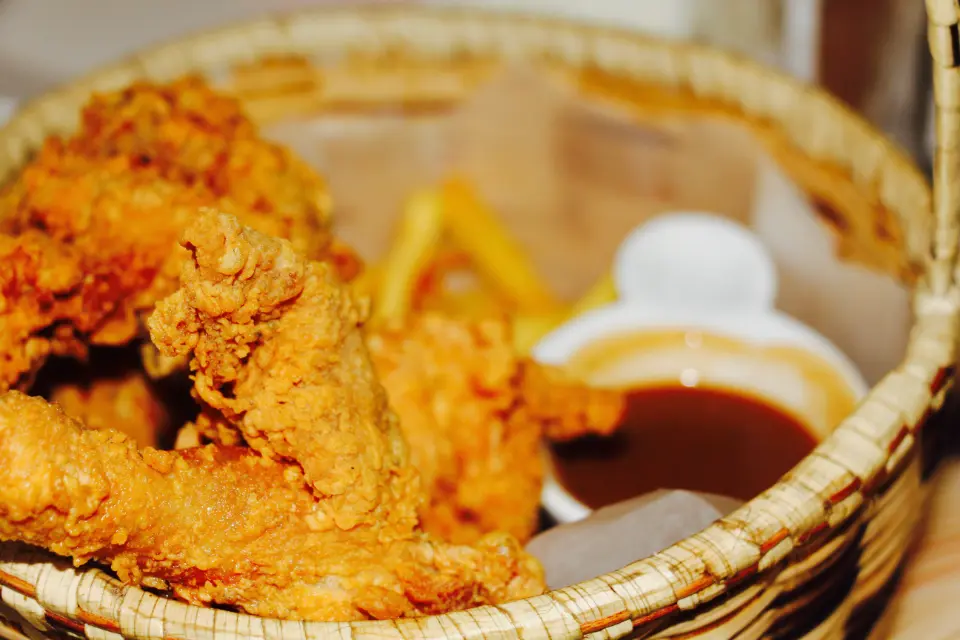 chicken in a basket kew hotel bohol review