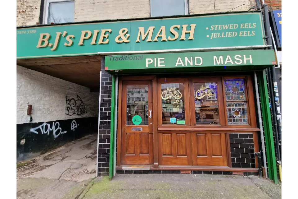 bjs pie and mash