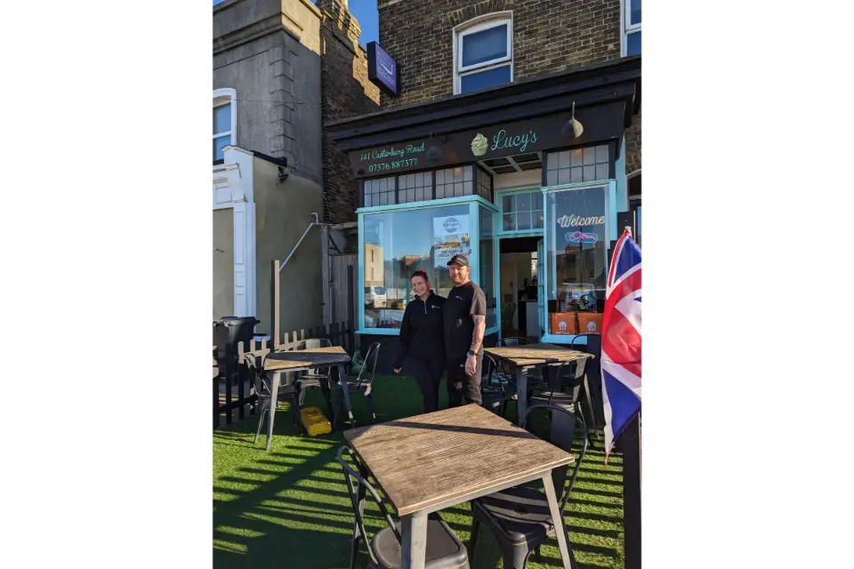 lucys pie and mash