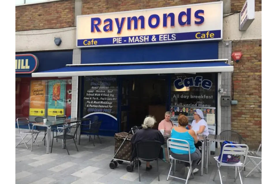 raymonds pie and mash