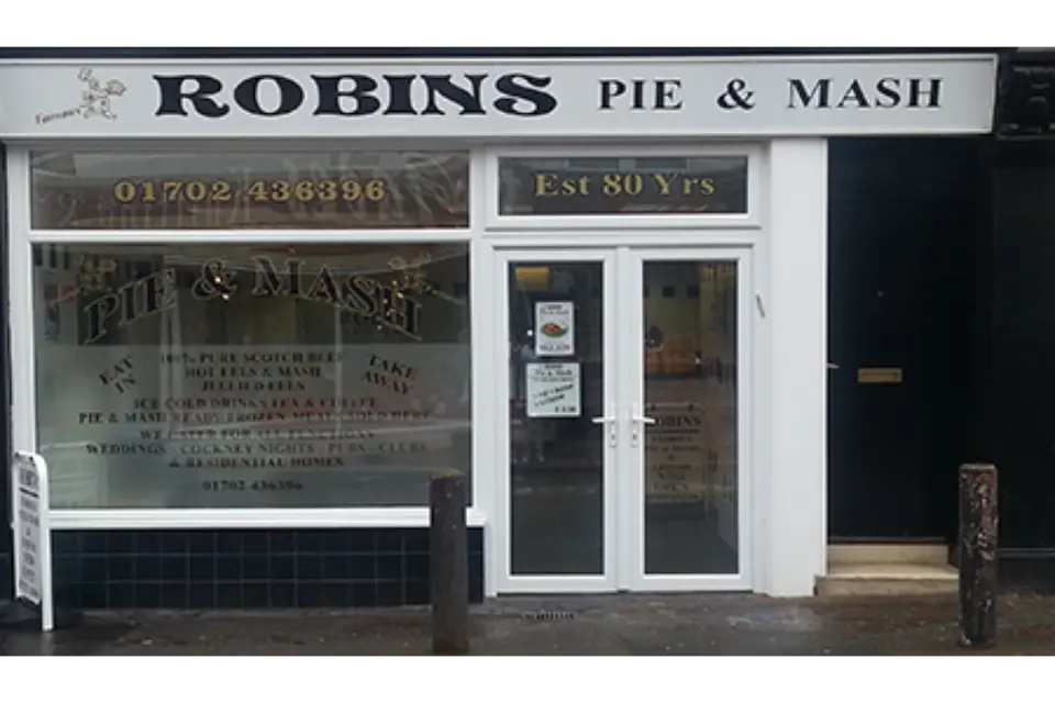 robins pie and mash southend