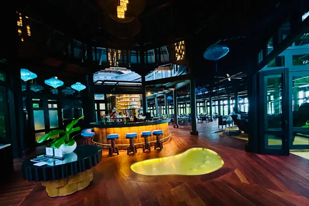 citron restaurant review danang intercontinental barefoot restaurant interior