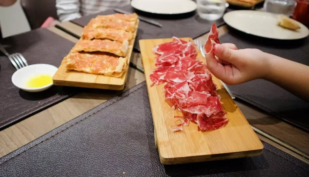 gaig restaurant reviews jamon iberica