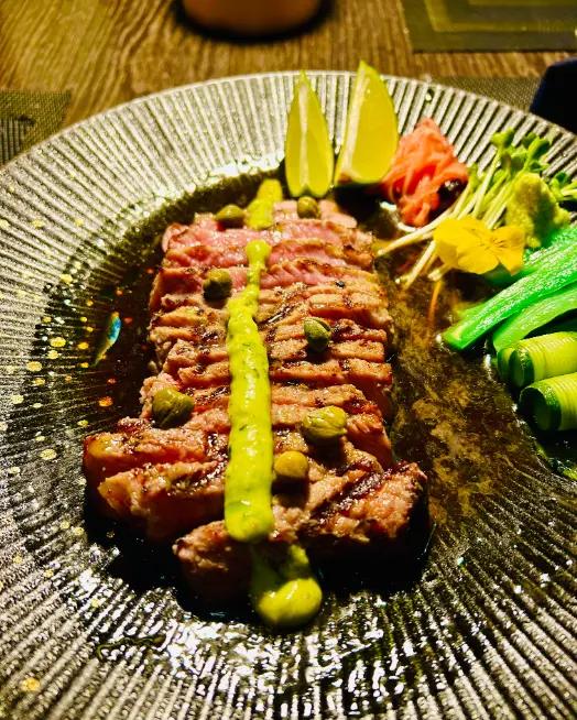 pink salt danang restaurant review steak starter