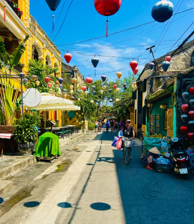 what to do in hoi an backstreets