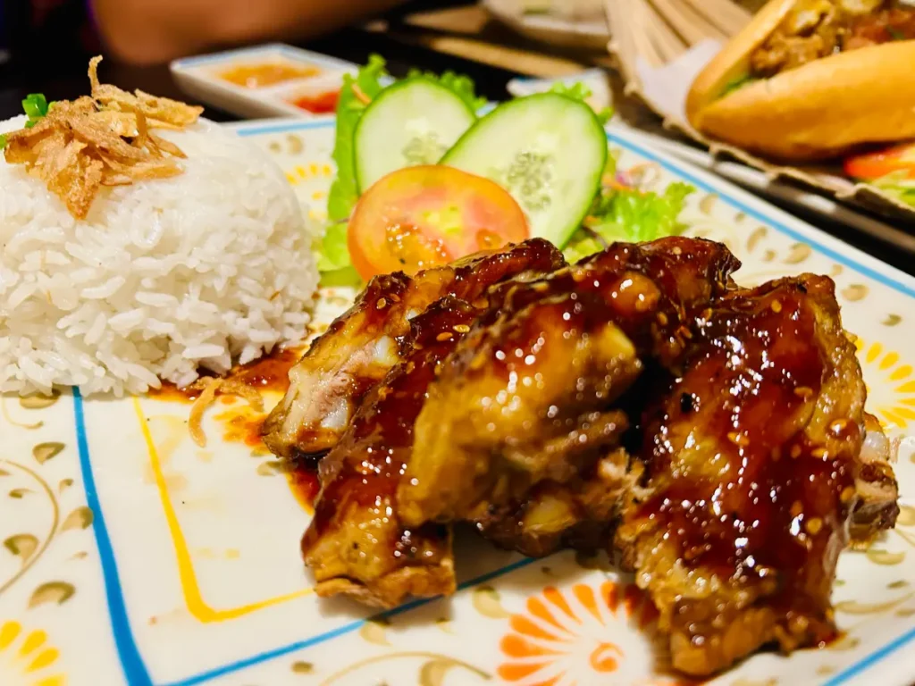 xom moi garden restaurant review grilled chicken wings with chilli salt