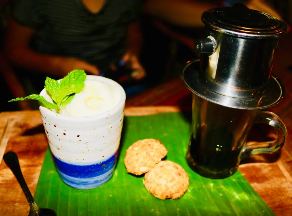 Bo & Bun Review Seminyak Bali drip coffee