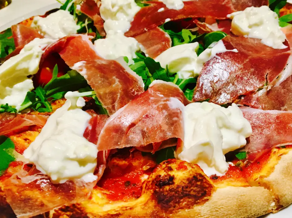 Etna review best italian on east coast parma ham and burratta cheese pizza